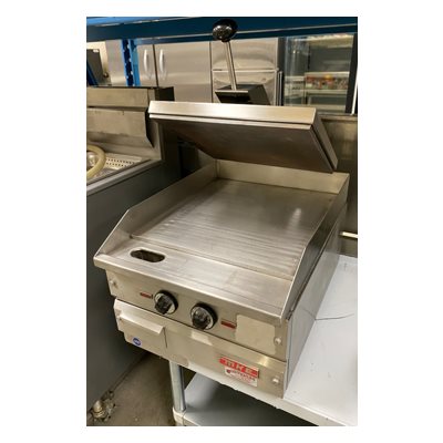 MKE USED GRILL 18" PUSH DOWN 208V ELECT